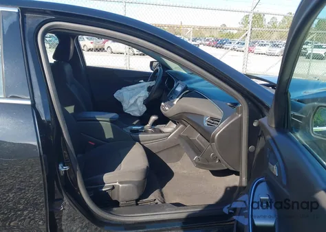 2018 Chevrolet Malibu Lt from USA, damaged, VIN 1G1ZD5ST9JF147442